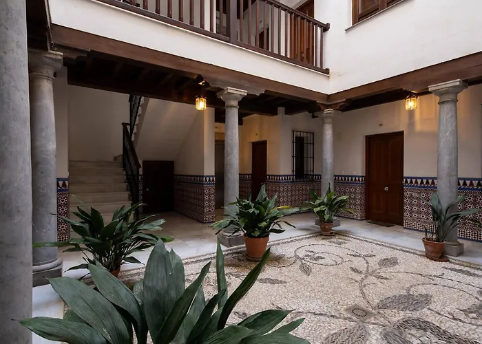 Central Designer Penthouse With Private Terrace